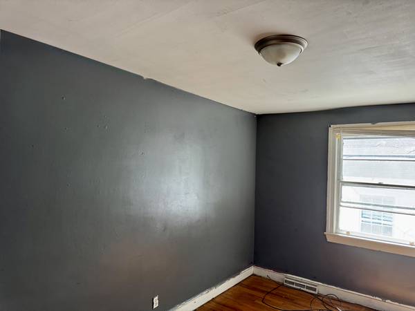 $1350.00 / 3br - 941ft2 - Beautiful home63689221251203121