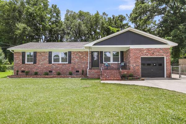$2600.00 / 3br - 1188ft2 - 6305 Lucille Dr64016109085442120
