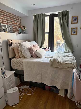 $1,390 / 3 habitaciones - Habitación en Bushwick con patio trasero, lavadora/secadora en unidad, lavavajillas, azotea (Bushwick)63854385872387121