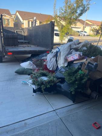 Junk Removal (209)205-5385 1
