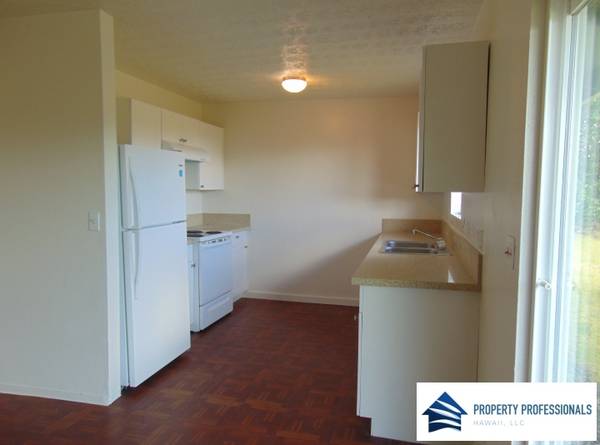 $2,100 / 3br - 960ft2 - 15-2043 33rd Ave. (Keaau)63939533690754123