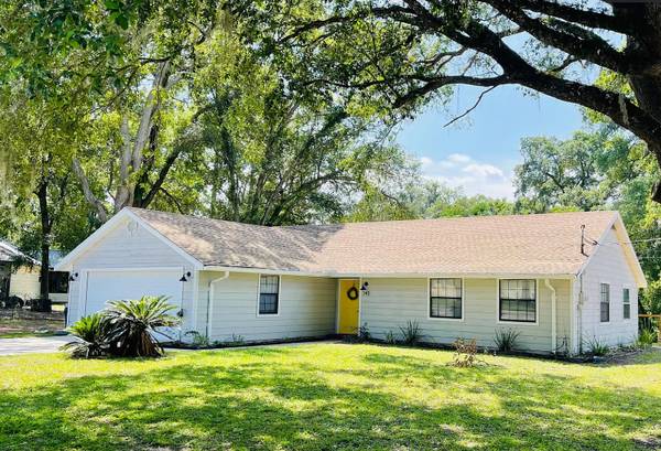Charming 3BR/2BA Home with Fenced Yard, Fireplace, & Modern Amenities 1