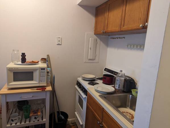 $1,850 SPACIOUS STUDIO MALDEN (MALDEN)63951007424771124