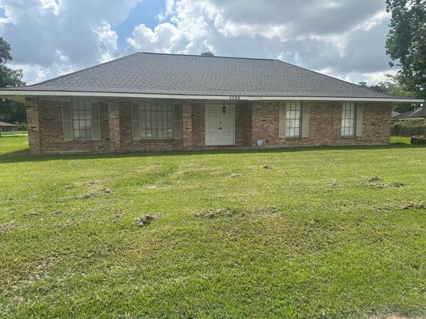 $235,000 / 3br - 2688ft2 - Home for Sale On Monterrey (Baton Rouge)63902942594563120