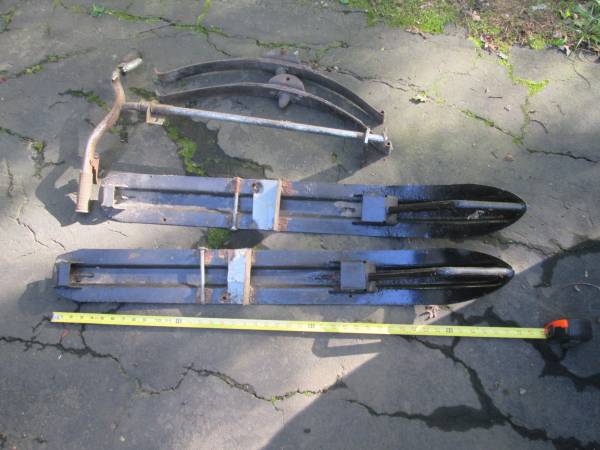Snowmobile ski for quad.....leaf spring.......steering handle 1