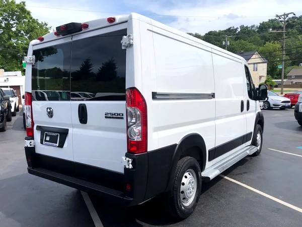 2023 Ram ProMaster ~ 2500 ~ CARGO ~ 19k MILLAS ~ FINANCIACIÓN Disponible - $29,955 (Downtown Washington PA)63625169783169123