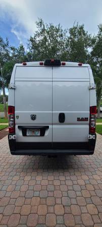 2016 Ram Promaster 3500 EXT, pocos kilómetros - $14,995 (Lake Worth)63489287357699124