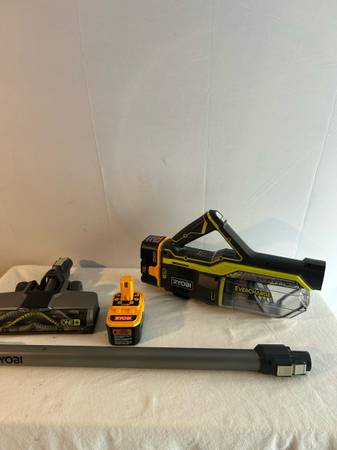 RYOBI 18-Volts One + Brushless Stick Vacuum 1