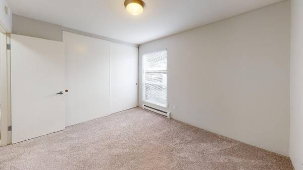 $1,675 / 1br - 678ft2 - 1/BD, Ventanas de Doble Vidrio, Barbacoas de Acero Inoxidable (10408 Southeast 174th Street, Renton, WA)63995109758338124