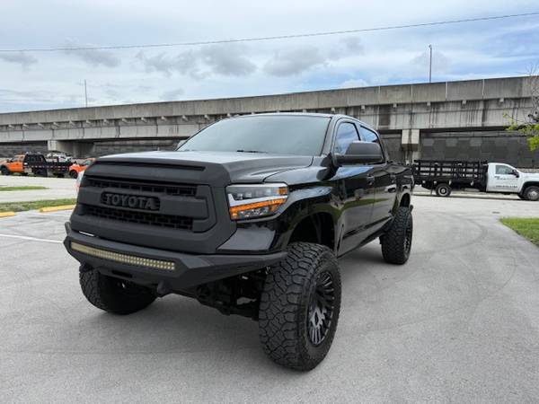 2015 Toyota Tundra SR5 Crew Max 4WD - $24,99863479776837121121