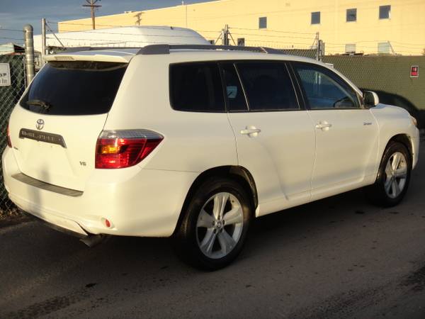 2008 Toyota Highlander V6 3.5L 145020 Miles Automatic 7 Passengers - $8,500 (Denver)63612160243715123