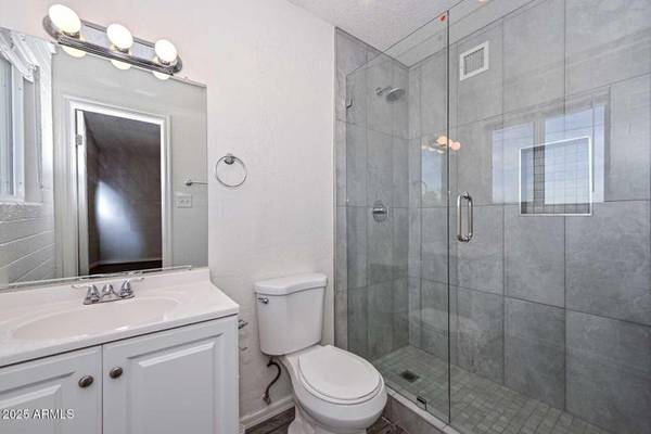 $1,050 / 1br - 0633ft2 - 1 habitación/1 baño (S. Phoenix)63623945289729124