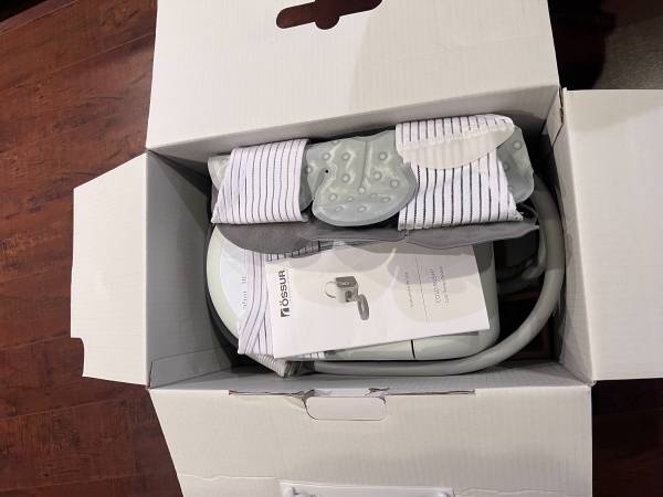 OSSUR Cold Rush System with Knee Pad. 1