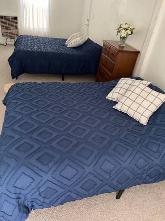 Queen size mattress/frame - new - barely used 1