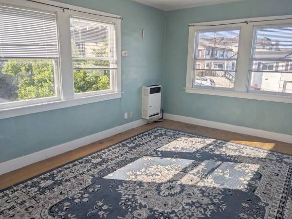 $950 / 3 dormitorios - 176 pies² - Habitación privada soleada y espaciosa de 11x16 (oakland este)63370123734275122