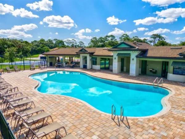 $145 / 2br - 1515ft2 - Preserve/West Vlgs Ph 1 (Venice)63791128816513120