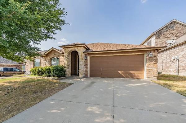 Charming Luxury Fully Furnished 4 Bedroom House 1