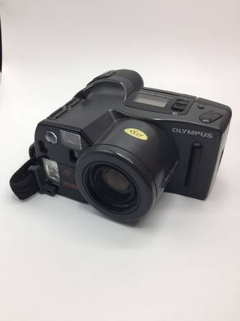 Olympus 35mm slr 38-105mm camera 1