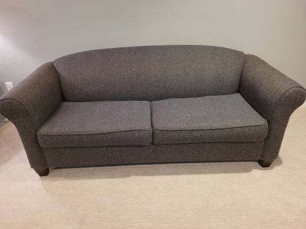 Sofa sleeper - excellent condition 1