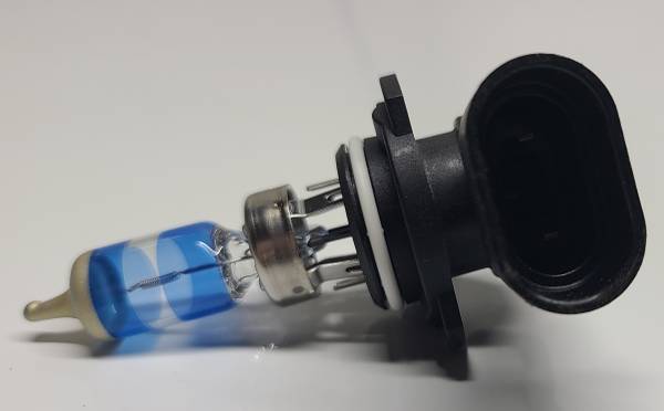 auto headlight bulb - Sylvania - SilverStar Ultra - 9006 1
