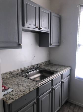 $850 / 1br - 1BR APARTMENTS AVAILABLE NOW (DETROIT WEST)64018942847363121