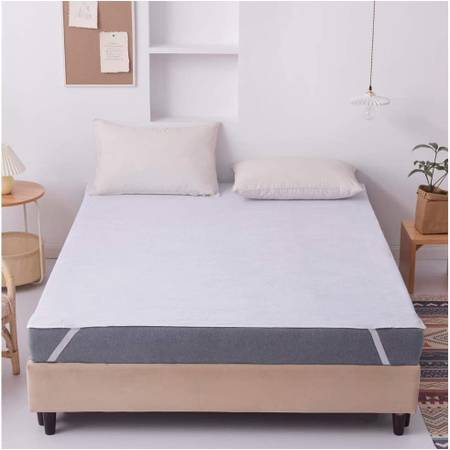 Twin Size Mattress Protector with Anchor Bands 1
