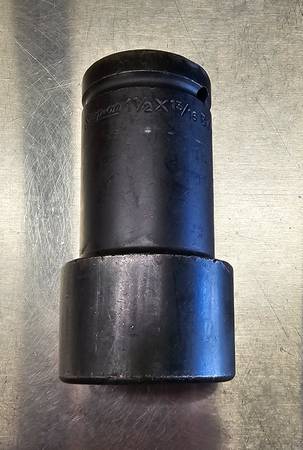 Snap On Budd Wheel Impact Socket - $100 (Aston)63471177015427121