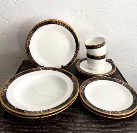 Mikasa Royal Glimmer Bone China Dinnerware For 2 1