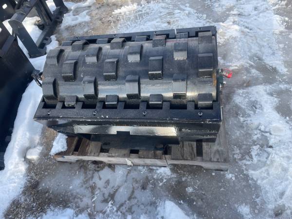 Mini skid steer tools 1