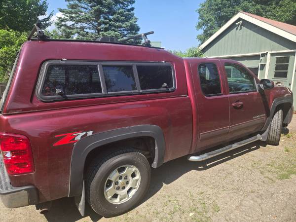 Silverado 2013 - $14,500 (Waterbury Center)63622483736449121