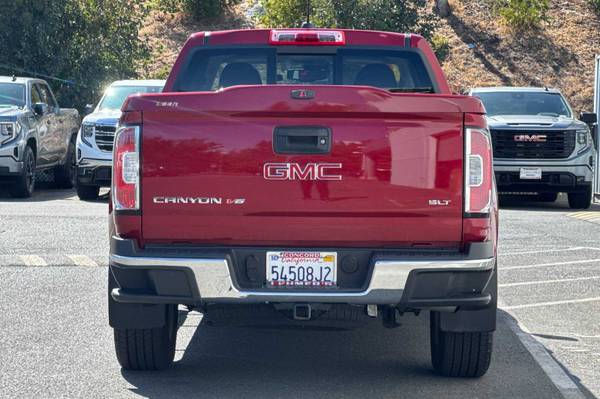 2018 GMC Canyon Red Quartz Tintcoat ¡Buena oferta! - $27225,00 (concord / pleasant hill / martinez)63487879472643124