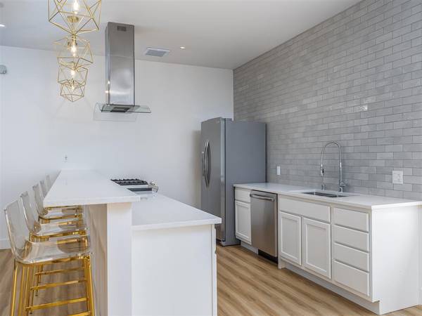 $1,420 / 1br - 672ft2 - Lavadora y secadora de carga frontal en el hogar (Horn Rapids)63669139080577123