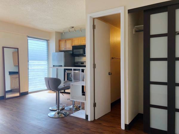 Efficient Appliances, Limited Semi-covered parking, Cable Ready 1
