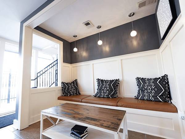 24-Hour Tech Center, Ample Closet Space, Resort-Style Swimming Pool 1