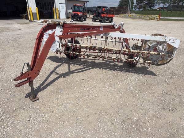 Hay rake 1
