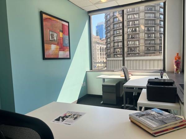 Take An Important Call In Our Fully Furnished Day Offices Today! 1