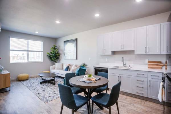 $1,243 / 1br - Washer & Dryer, 1/bd, Situated in Reno! (265 Washington St, Reno, NV)63992637442051122