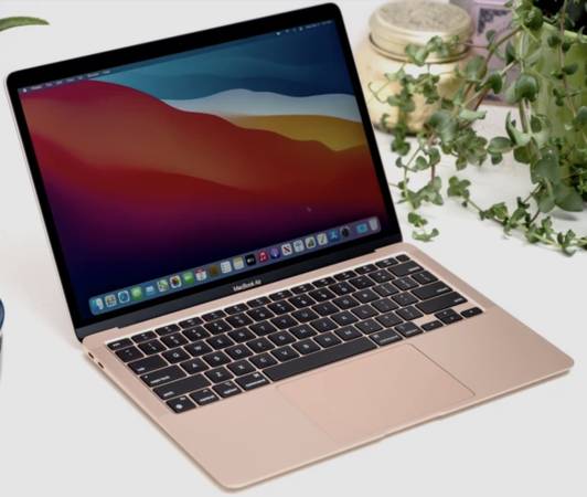 Macbook Air Apps Gold 2018 1