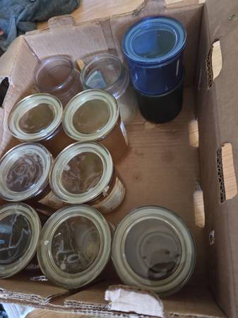 Free empty candle jars with lids 1