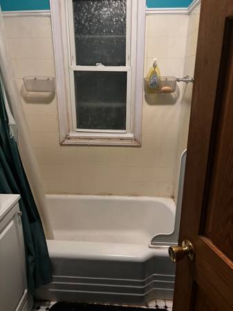 $700 / 1br - Habitación amueblada en Frogtown $700, hogar LGBT (Frogtown)63990232485251124