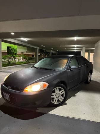 2011 Chevrolet Impala 1