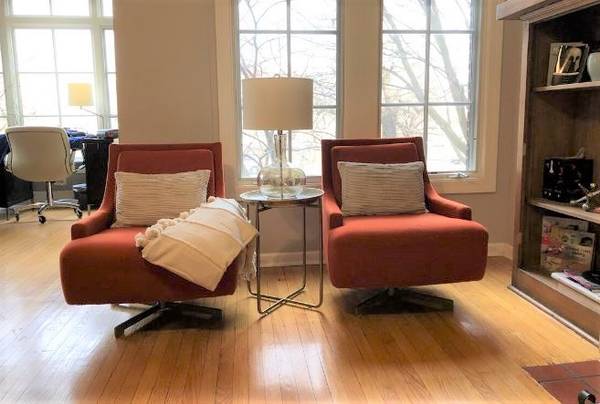 $4,100 / 3br - Logan Square Beauty! Tons of Character! (Logan Square)63898985810179124