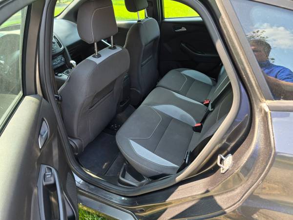 Ford Focus ST 2016 - $7,500 (West Orange)63614264328067124