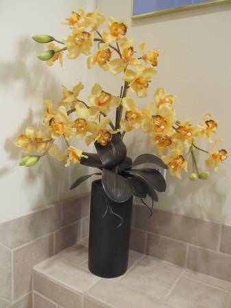 FLORAL ORCHID ARRANGEMENT 1