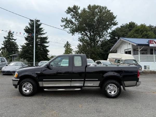 1997 Ford F-150 F150 XL 3dr Extended Cab SB Pickup Truck - $5,555 (Leavitt Auto Sales)63441435937283121
