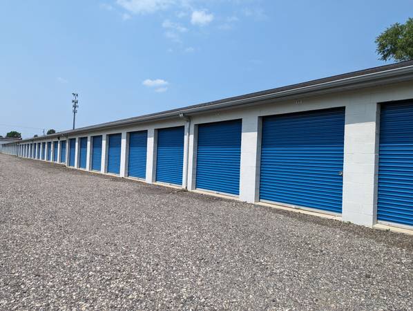 Save 50% on Your First Month – 10x20 Self Storage Units in Cortland, O 1
