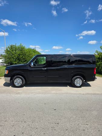 2016 Nissan NV 3500 HD - Photo 4