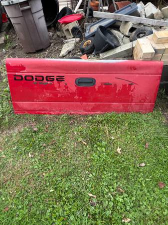 Dodge Tailgate 1
