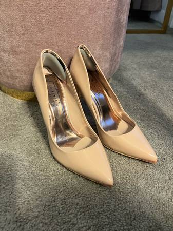 ✨ Ted Baker Nude Patent Heels – EU 36.5 (US 6.5) – Barely Worn + Sole Save 1