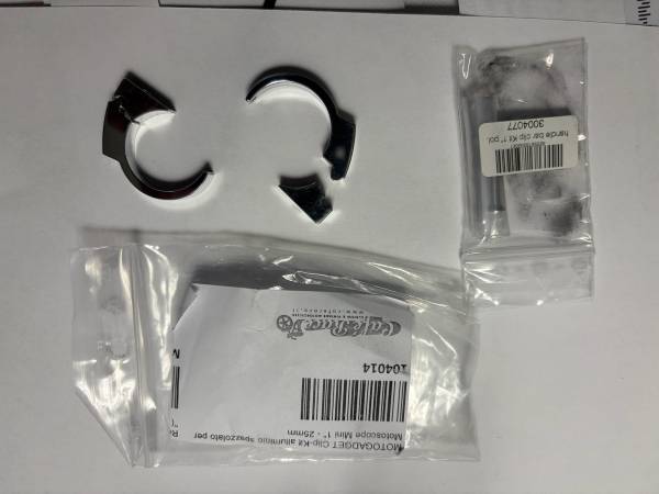 Mini speedo handlebar clamps 1
